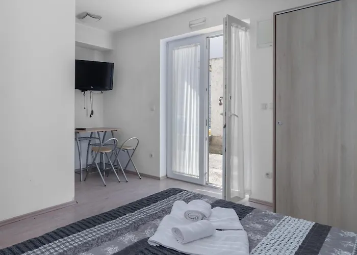 Awesome In Apartman *
