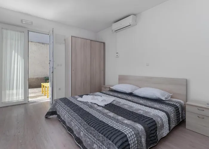 Awesome In Apartment *